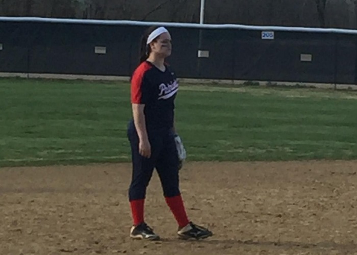Heritage Hills Softball Rallies to Defeat Evansville Central 8-6