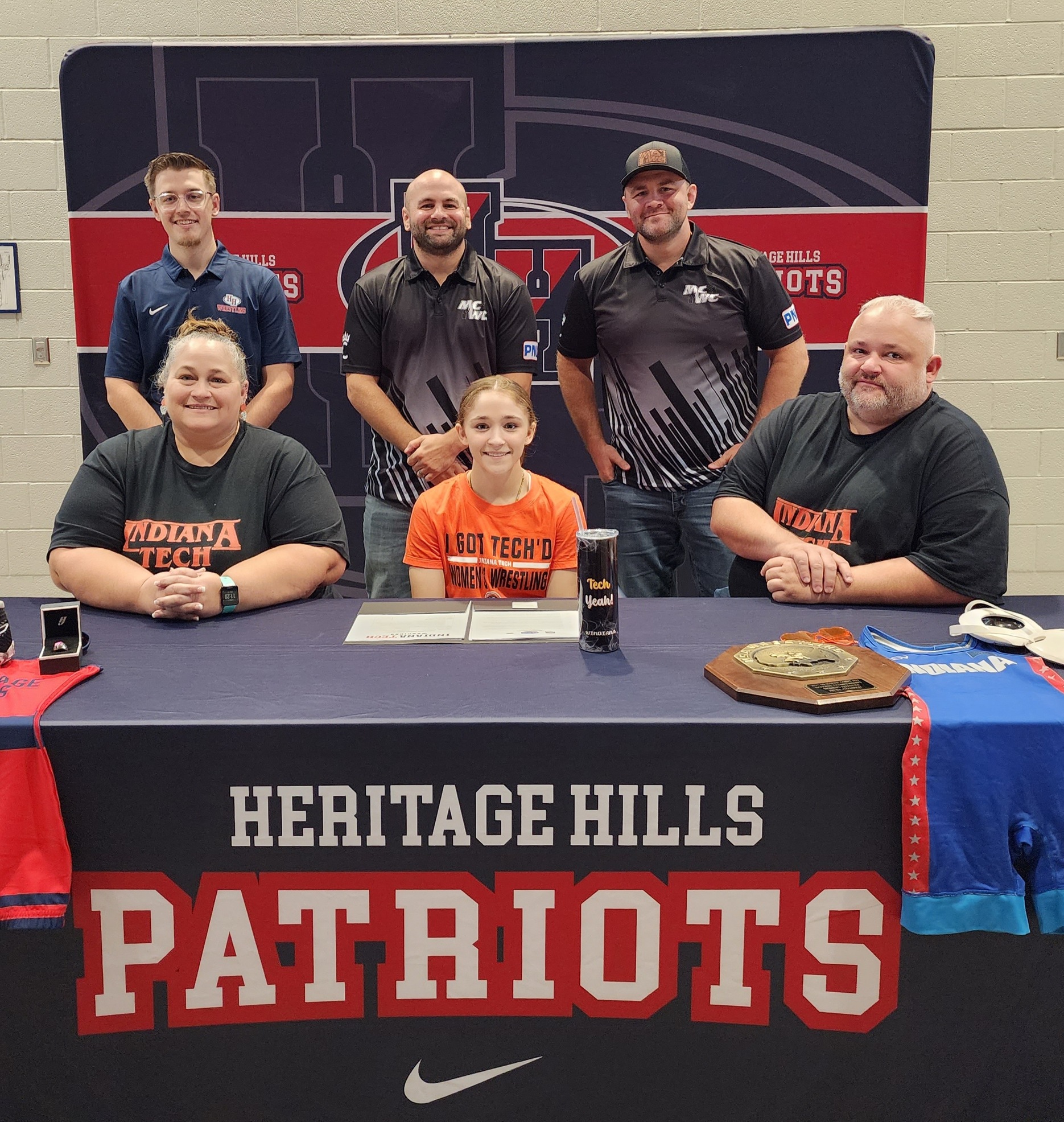MaKenzie Smith signs with Indiana Tech University